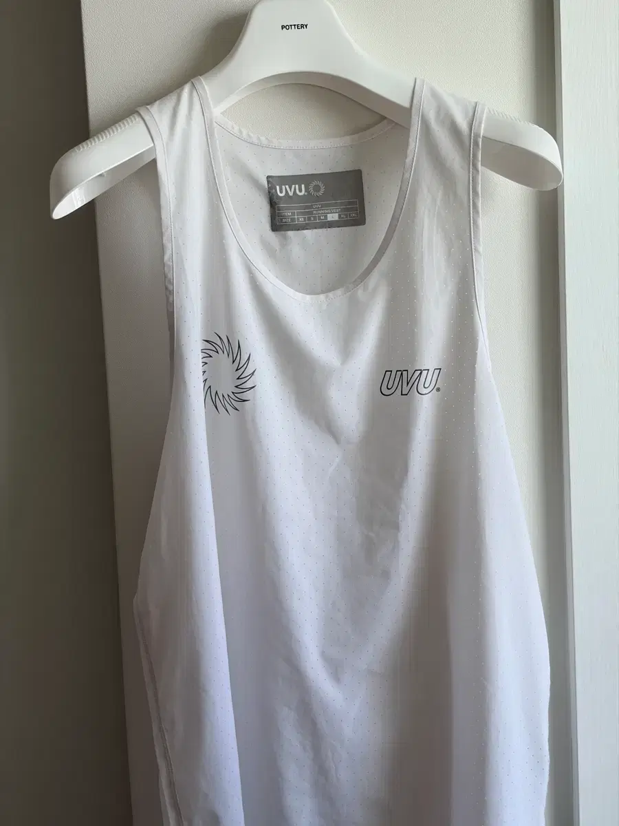 ウォーキング・ランニングウェア UVU Club Singlet White UVU - Graceful Pursuit of a Superior Self